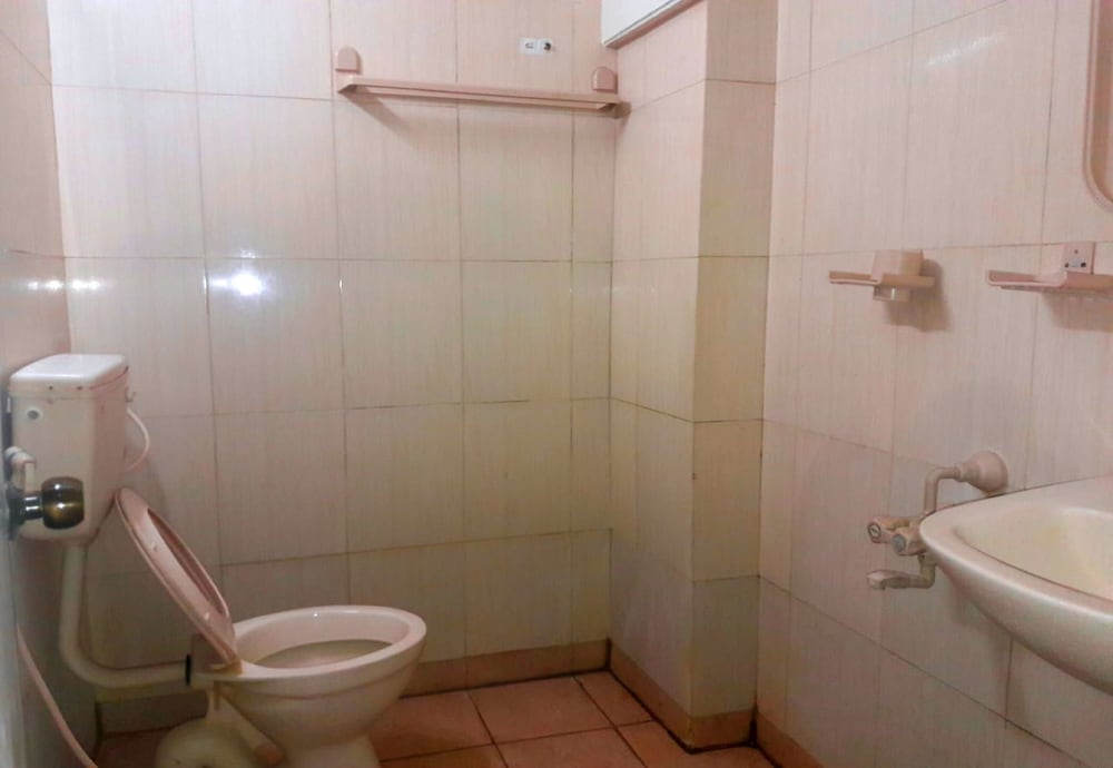 Фото Hotel Sapthagiri Nest