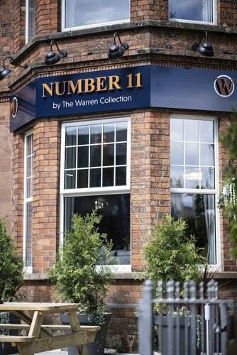 Гостиница The Number 11 by the Warren Collection