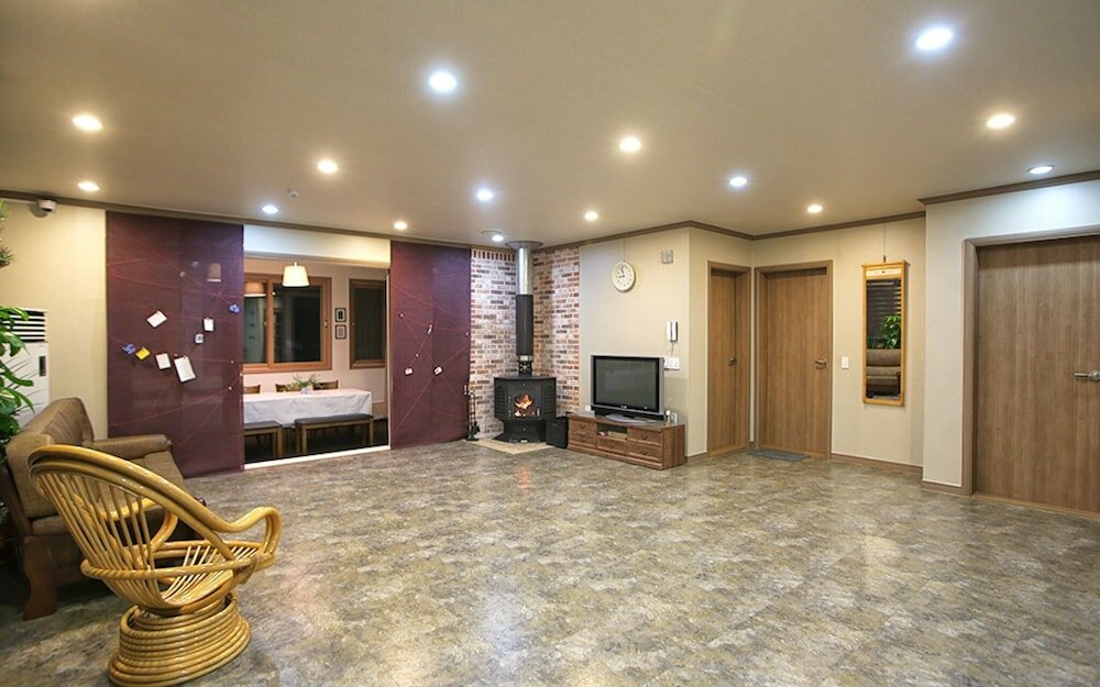 Фото Yangyang Sea Garden Guesthouse