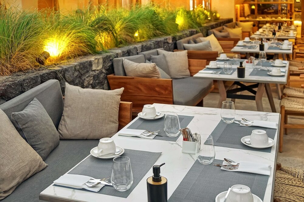 Фото Radisson Blu Zaffron Resort, Santorini