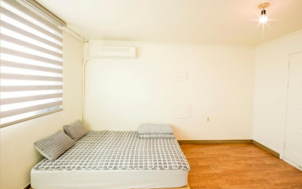 Фото Eurwangni Marine Camp Pension