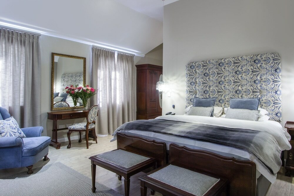 Фото Riverside Boutique Hotel