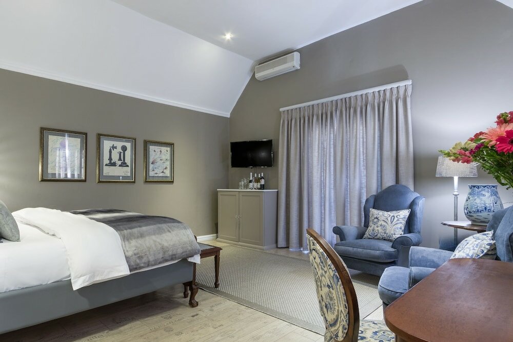 Фото Riverside Boutique Hotel