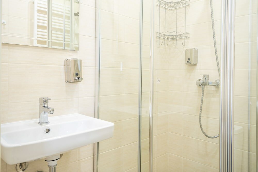 Фото Bridges SPb Rooms