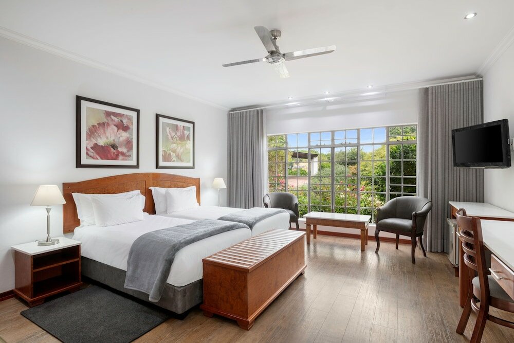 Фото отеля 3