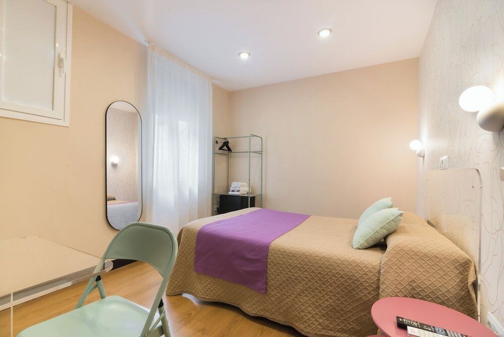 Фото Hostal Art Madrid