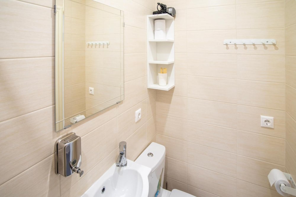 Фото Bridges SPb Rooms