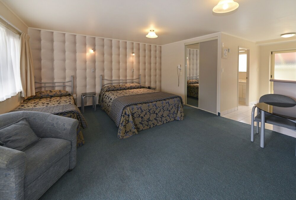 Фото Geneva Motor Lodge