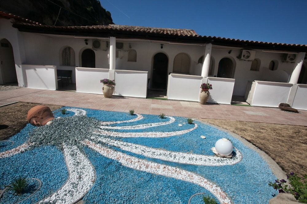 Фото OldWell Hotel