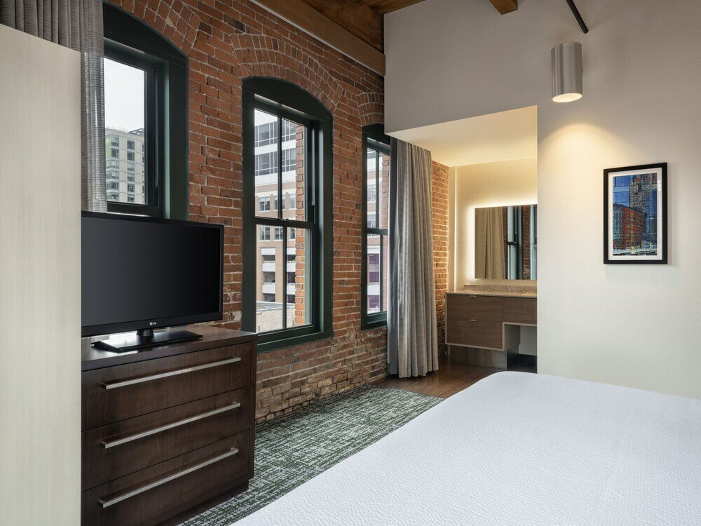 Фото Residence Inn by Marriott Boston Downtown/Seaport