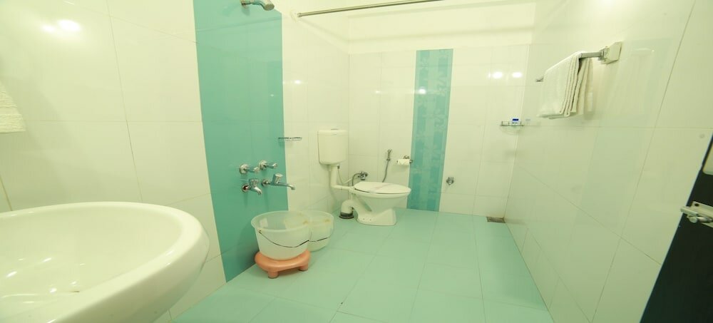 Фото Hotel Karnavati