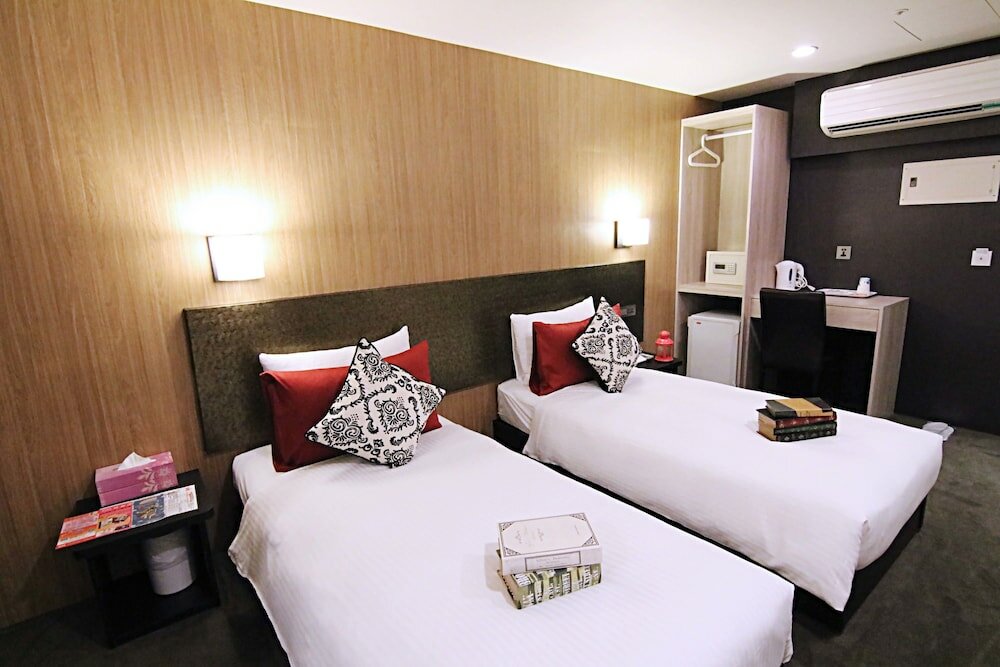 Фото Hotel 6 - Wannien