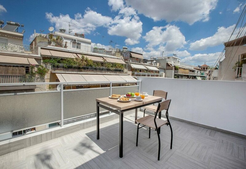 Гостиница Studio penthouse near Acropolis by Ghh в Афинах