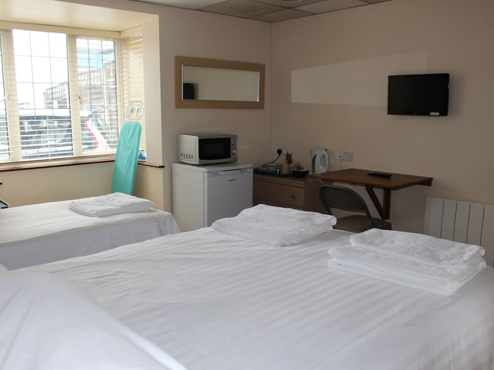 Фото Debden Guest House