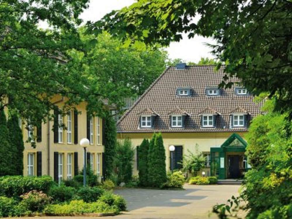 Фото Ringhotel Waldhotel Heiligenhaus