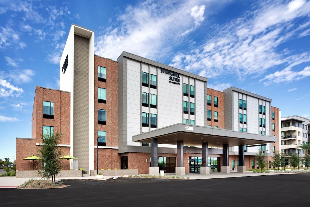 Фото SpringHill Suites Scottsdale North