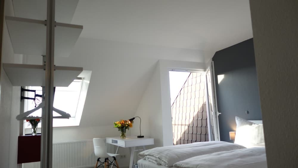 Фото Plaza Inn Hannover City Nord