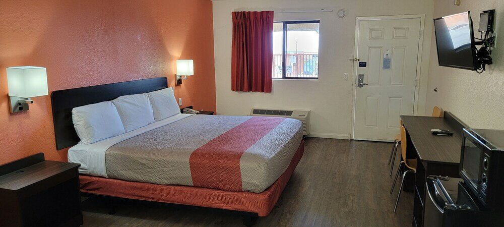 Фото Motel 6 Santa Nella, Ca - Los Banos