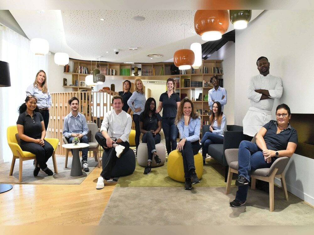 Фото Mercure Nantes Centre Gare