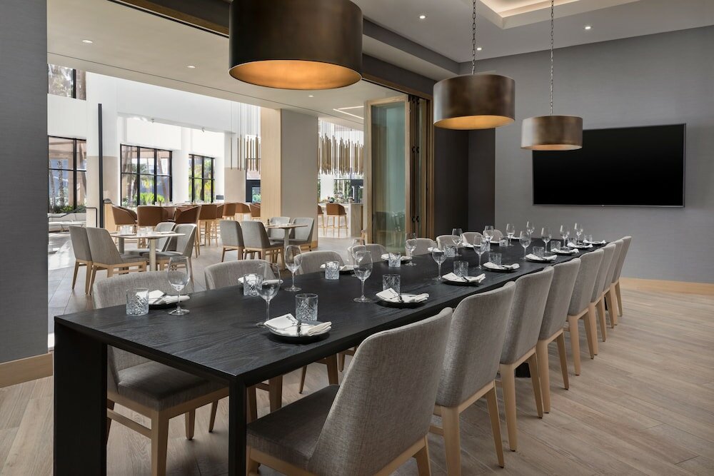 Фото The Westin Long Beach