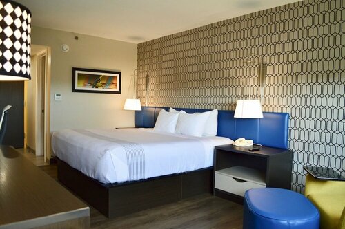 Гостиница Best Western Plus Ft Lauderdale Hollywood Airport Hotel в Голливуде