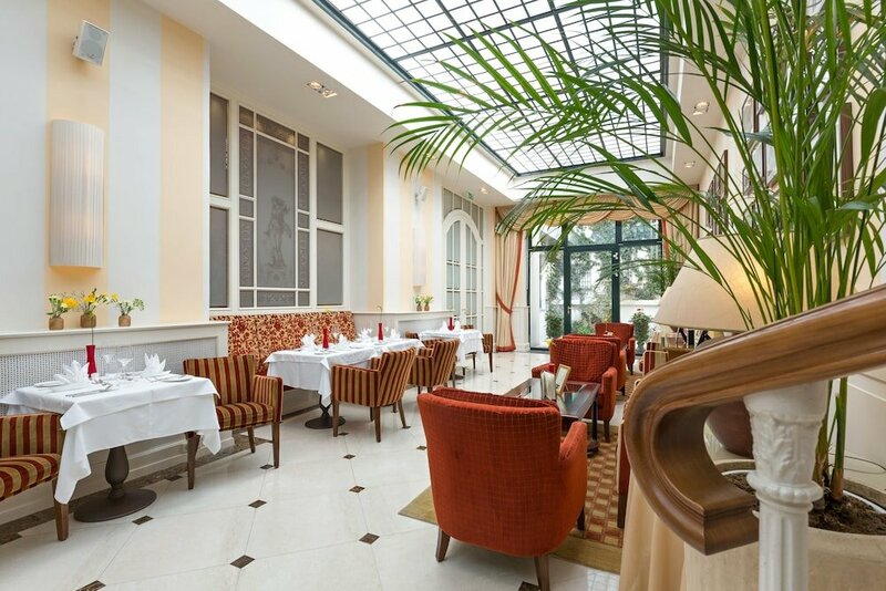 Гостиница Hotel Kaiserhof Wien в Вене