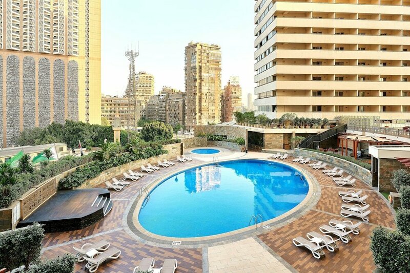 Гостиница Sheraton Cairo Hotel & Casino в Гизе