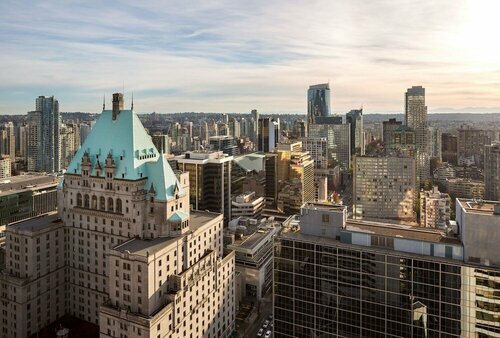 Гостиница Hyatt Regency Vancouver в Ванкувере