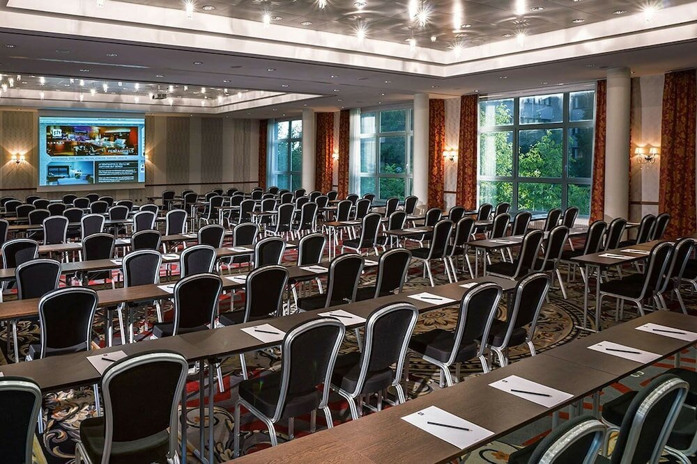 Фото Pentahotel Wiesbaden