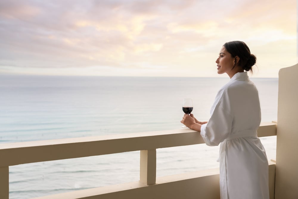 Фото Sheraton Waikiki Beach Resort