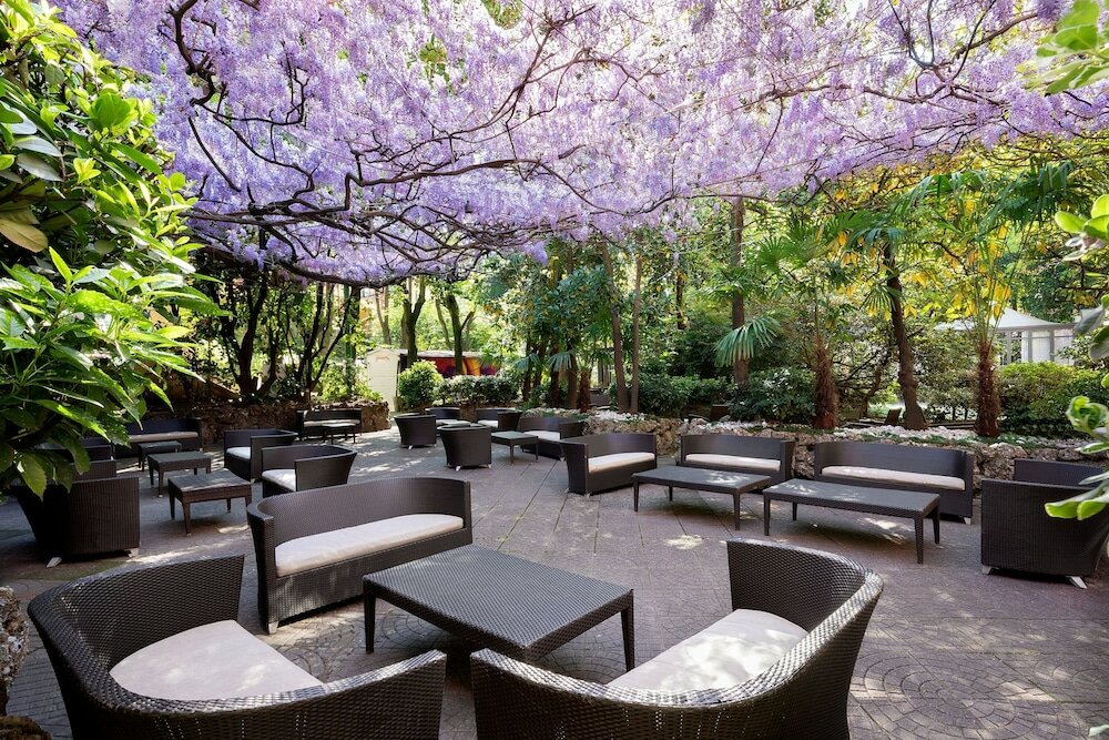 Фото Sheraton Diana Majestic, Milan