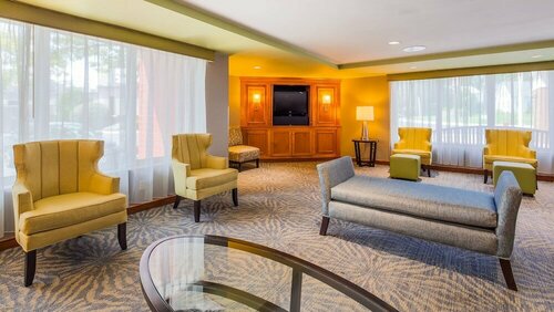 Гостиница Best Western Plus Chelmsford Inn в Лоуэлле