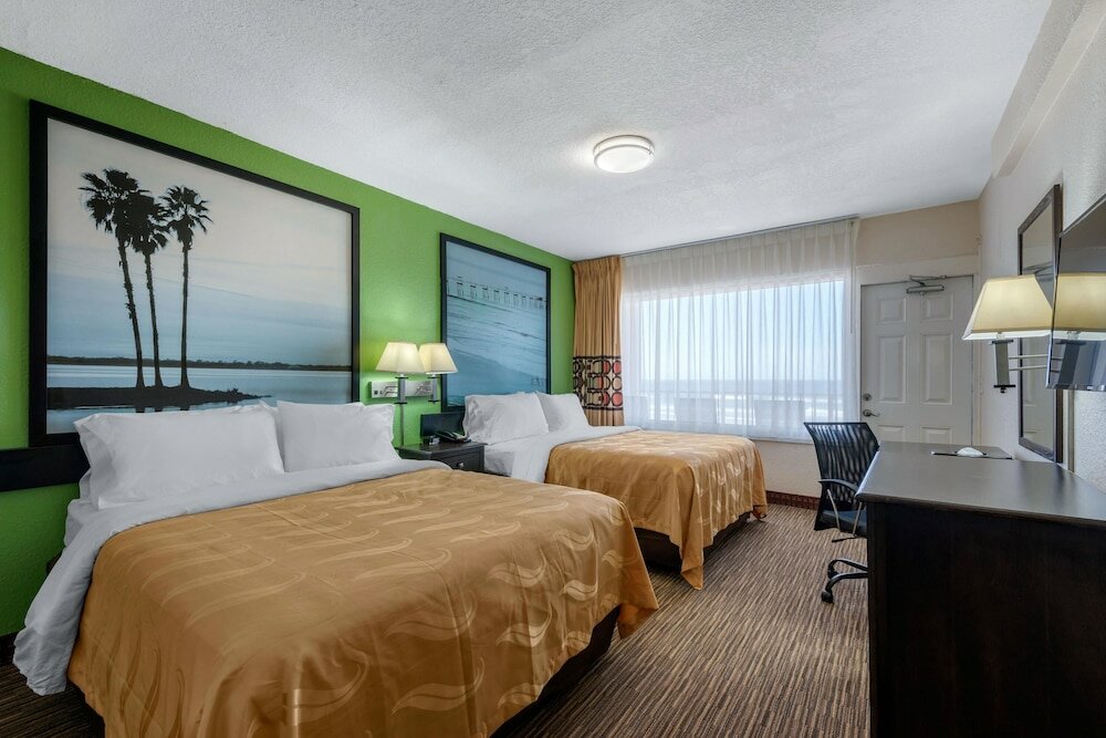 Фото Отель Renaissance Daytona Beach Oceanfront