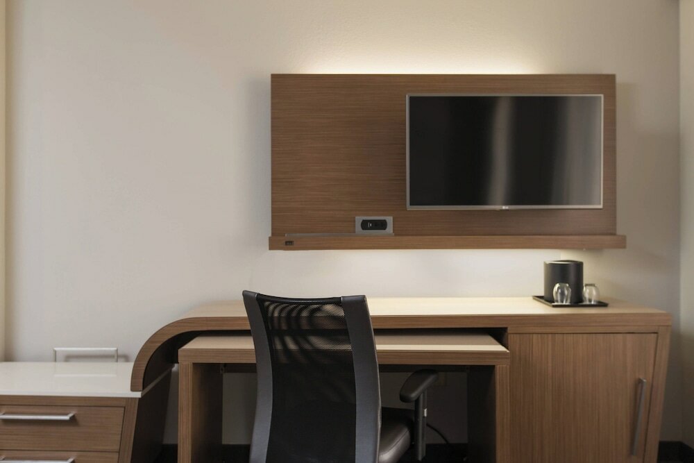 Фото Courtyard by Marriott Nashville Downtown