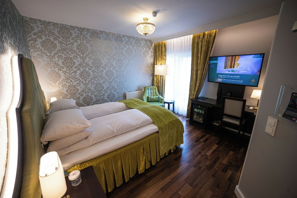 Фото Hotel Bristol