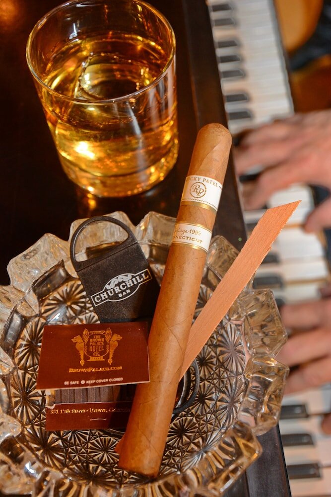 Фото Отель The Brown Palace Hotel and Spa