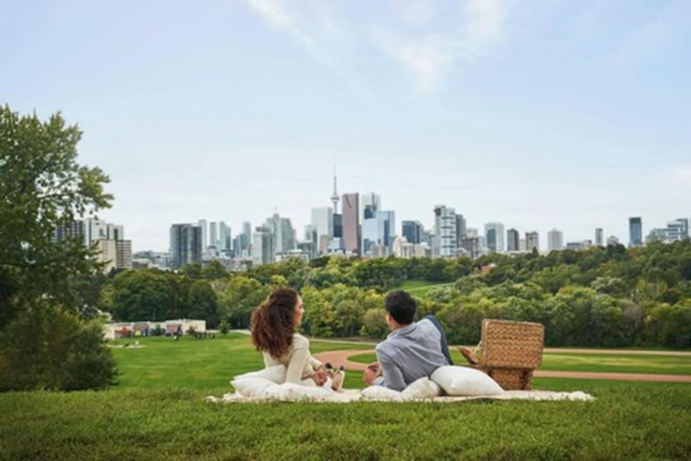 Фото Four Seasons Hotel Toronto