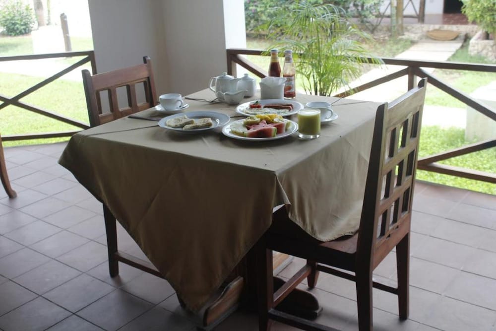 Фото Zanzibar Star Resort