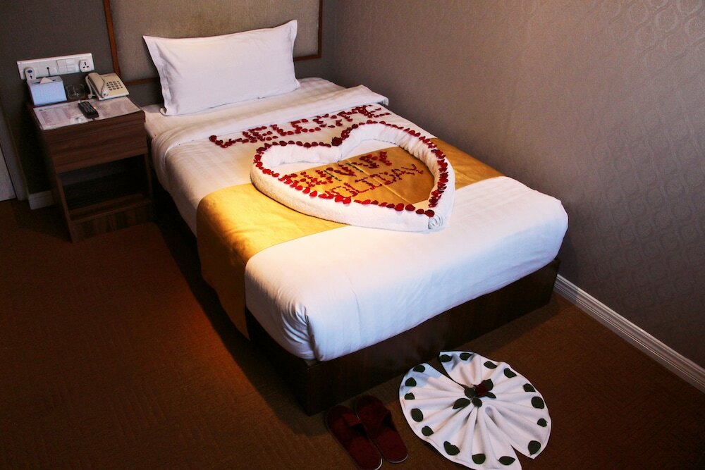 Фото Sunny Holiday Hotel