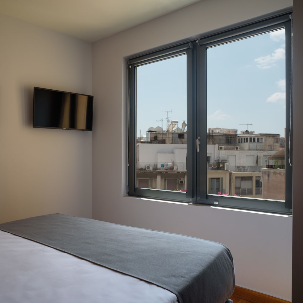 Фото Fos DownTown Suites