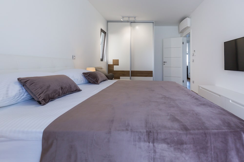 Фото Shell Luxury Residences