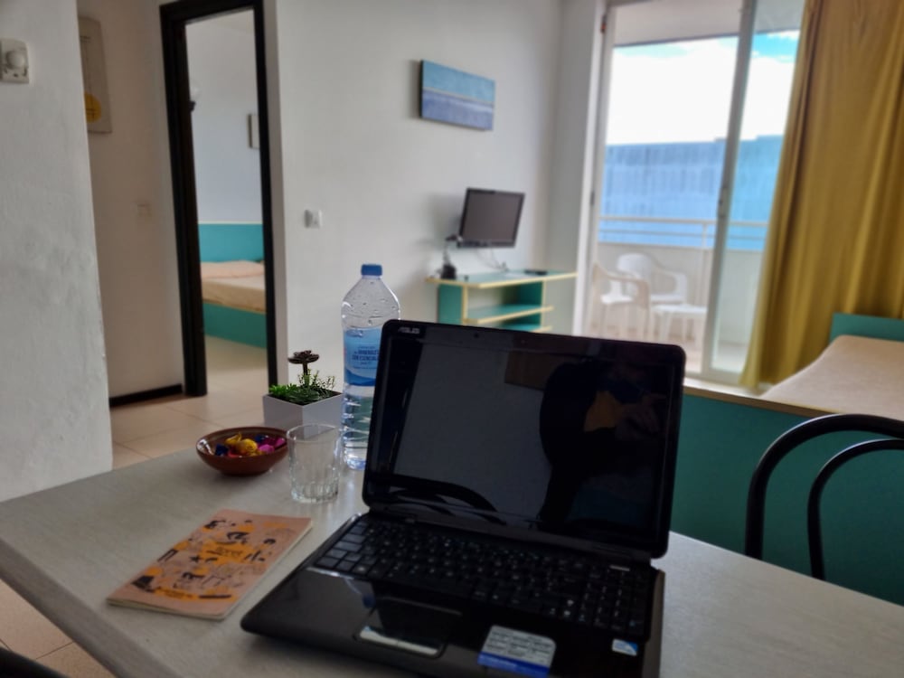 Фото Apartamentos Lloret Sun