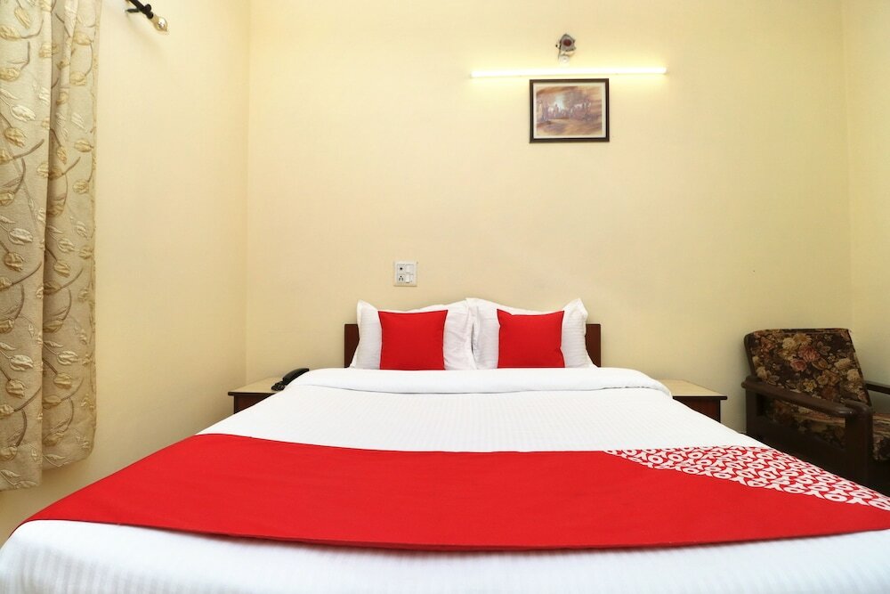 Фото Oyo 30127 Hotel Sabina International