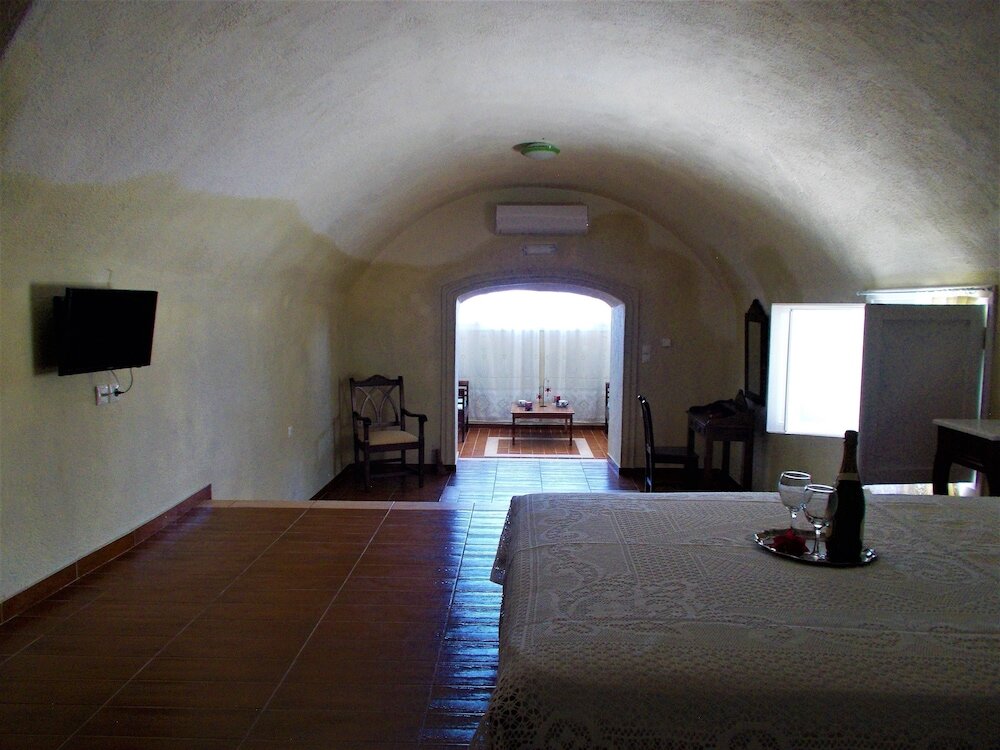 Фото Loukas Kontos Traditional House