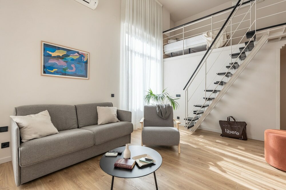 Фото Hotel Room Mate Laura