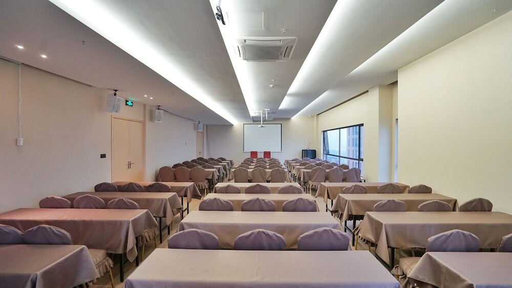 Фото Ibis Styles Hz Chaowang Rd