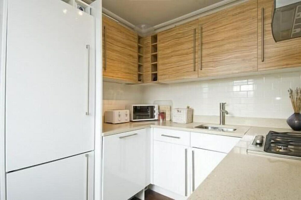 Фото Kensington Olympia Apartments