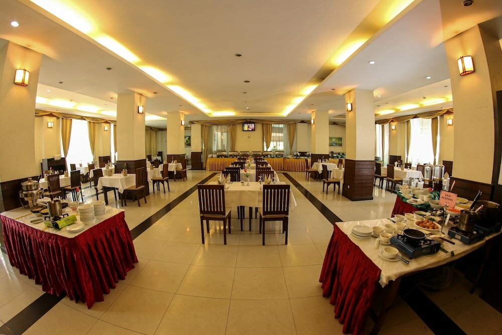 Фото Hotel Yangon