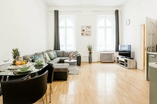 Внешний вид отеля Grand Budapest Apartments в Будапеште, фото 1