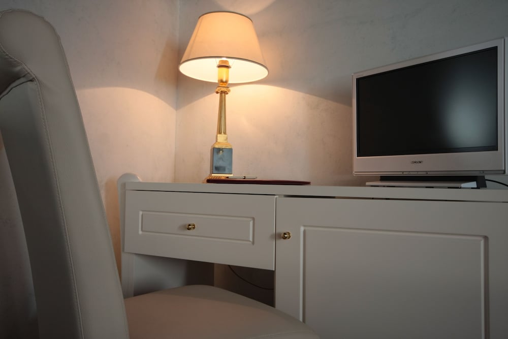 Фото Hotel Rojan